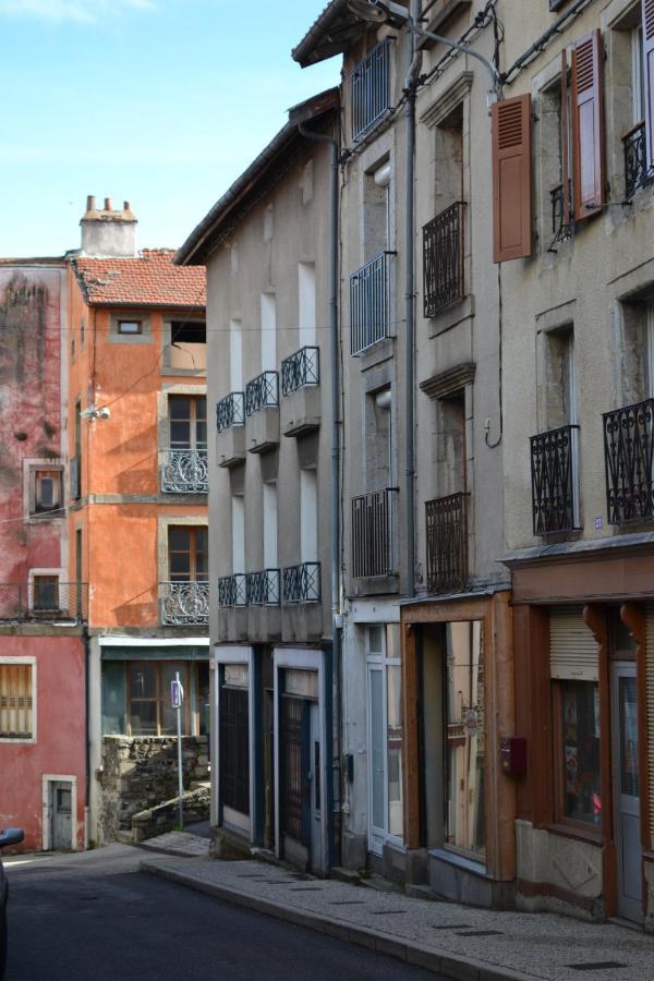File Dans Ta Chambre ! Le Monastier sur Gazeille Esterno foto